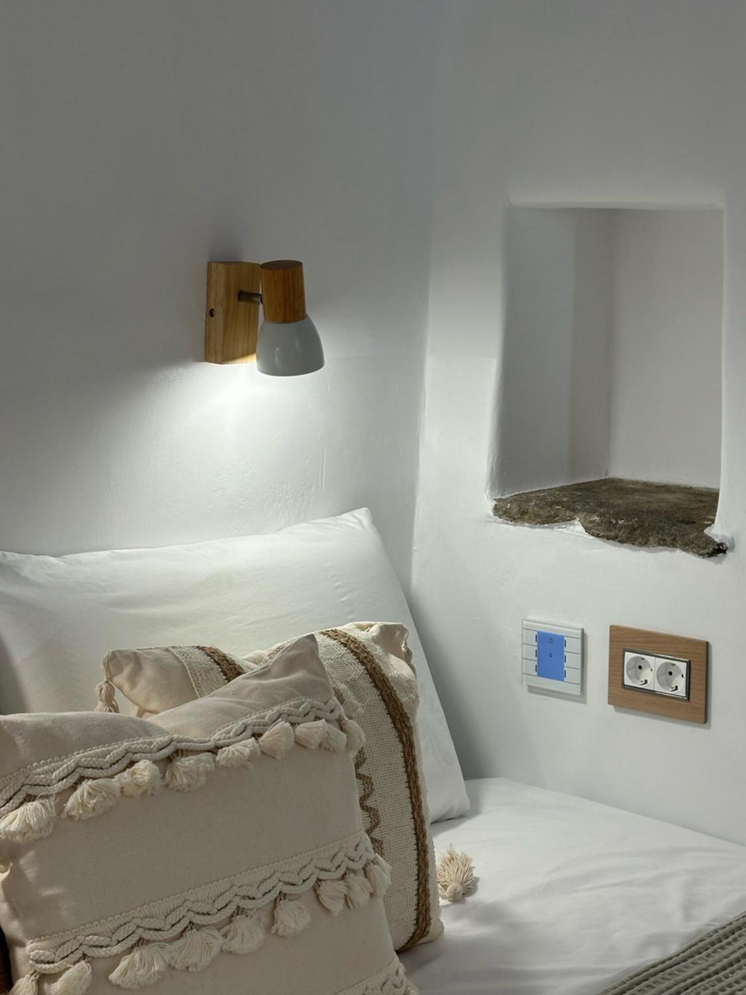 Mikri Kamara * Tripotamos (Tinos)